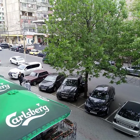 Renovated One Bedroom In The Touristic Center Of Yerevan Exterior photo